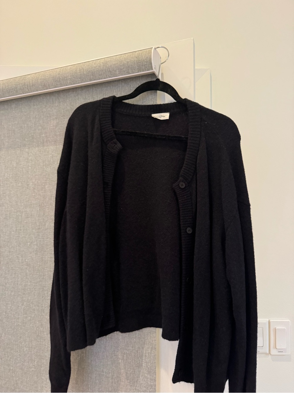 American Vintage Black Women's Button-Front Cardigan